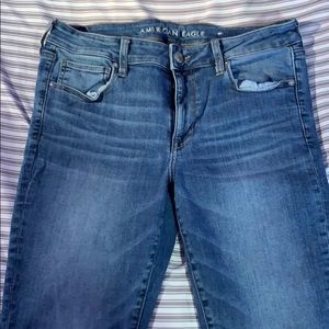 American Eagle blue jeans